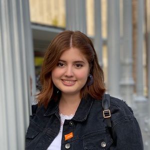 Meet your Posher, Isabella